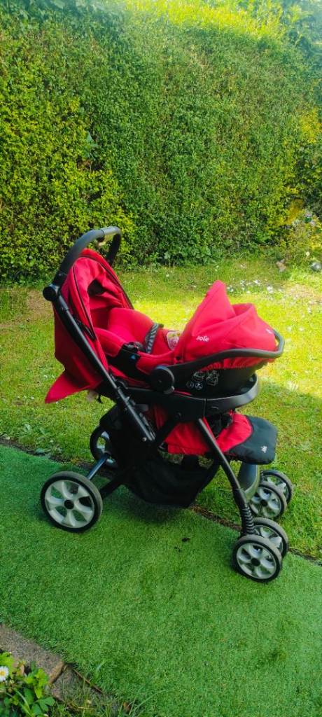 pushchair with car seat which fits on pushchair