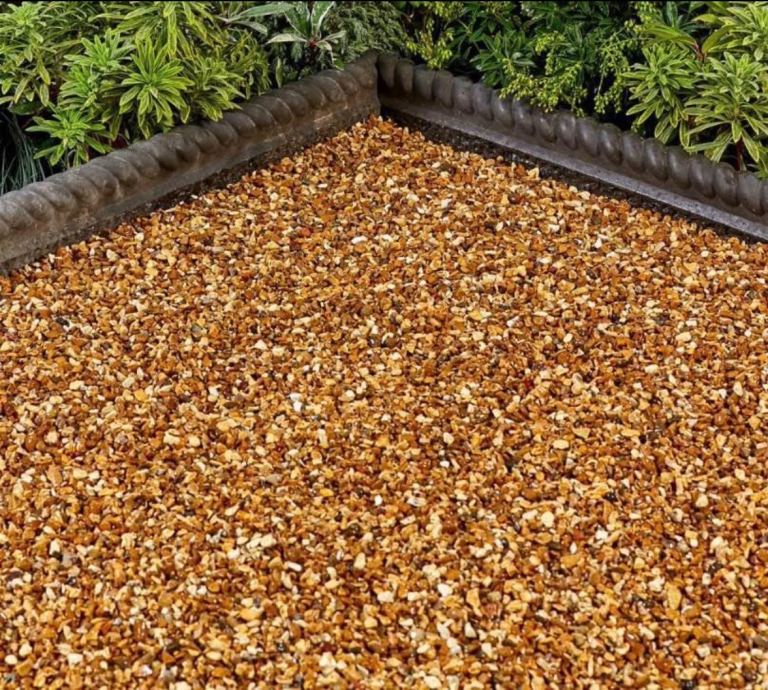 Golden gravel 20mm Decorative Stone Drive Patio Garden bulk bag Free Delivery Sheffield