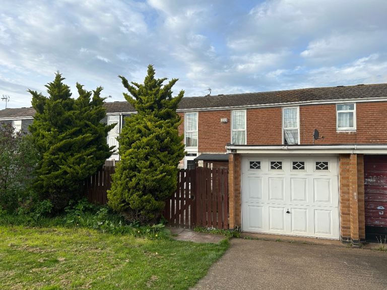 3 bedroom house in Cheylesmore