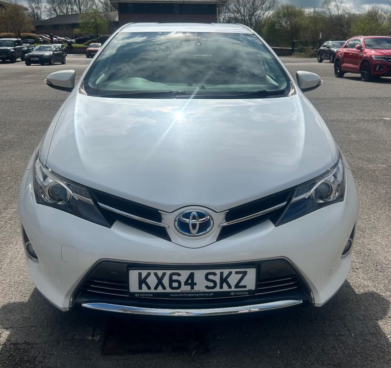 Toyota Auris 2014 Hybrid Auto