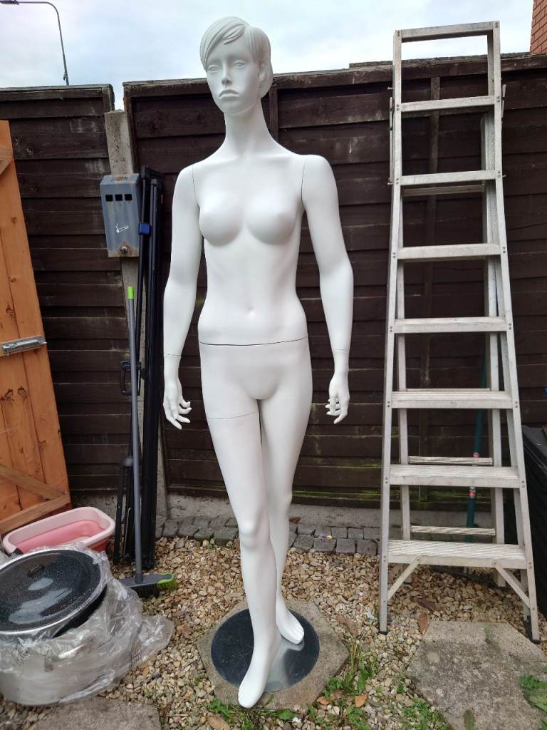Female Mannequin – White, Good Condition