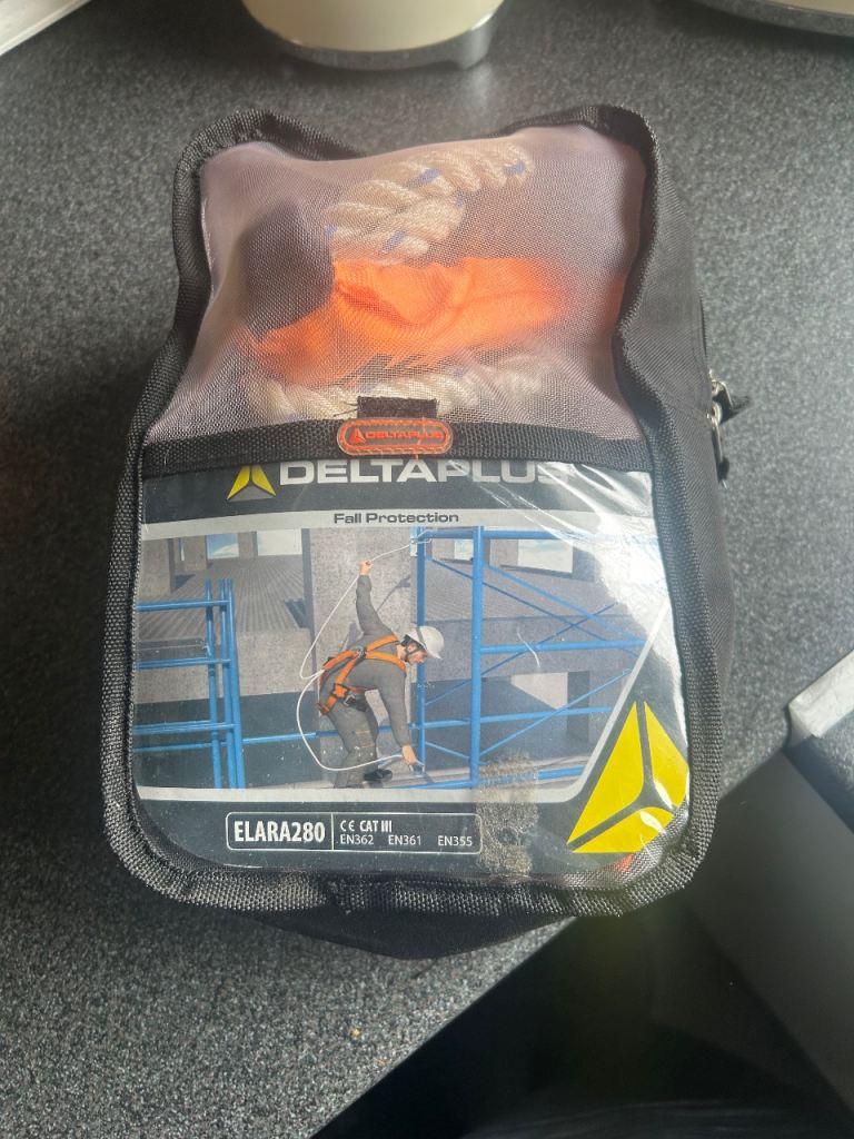 DELTAPLUS Alara 280 Climbing Safety Harness 