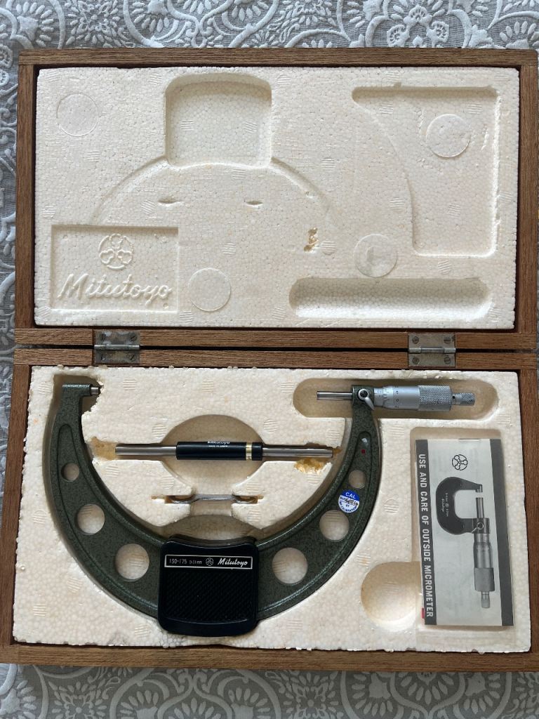 Mitutoyo Micrometer 150-175 0.01mm in Wooden Case – Good Condition