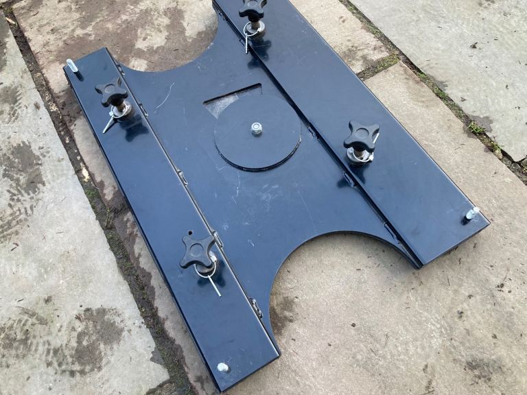 Camper Van Twin Swivel Seat Base - Fits 2015 Renault trafic 