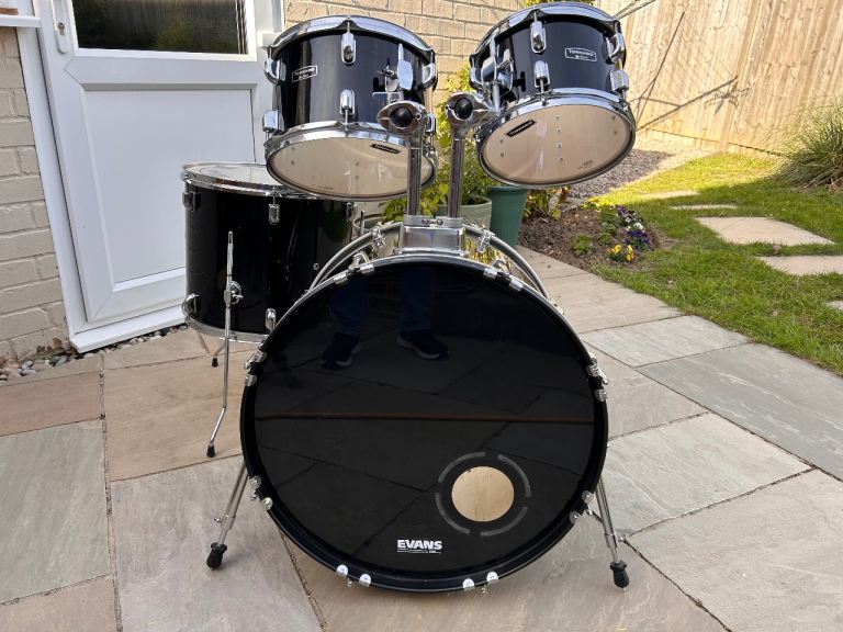 Mapex tornado drums - drums only