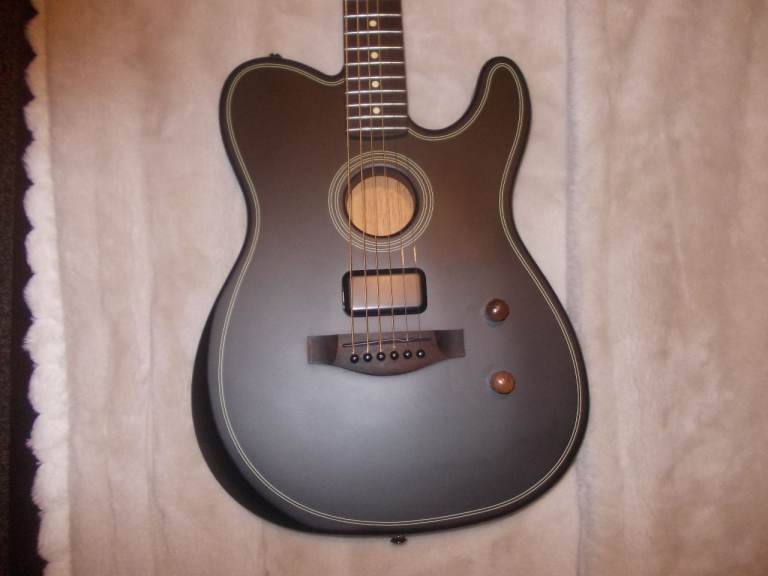 FENDER ACOUSTASONIC STANDARD AND ACCESSORIES 