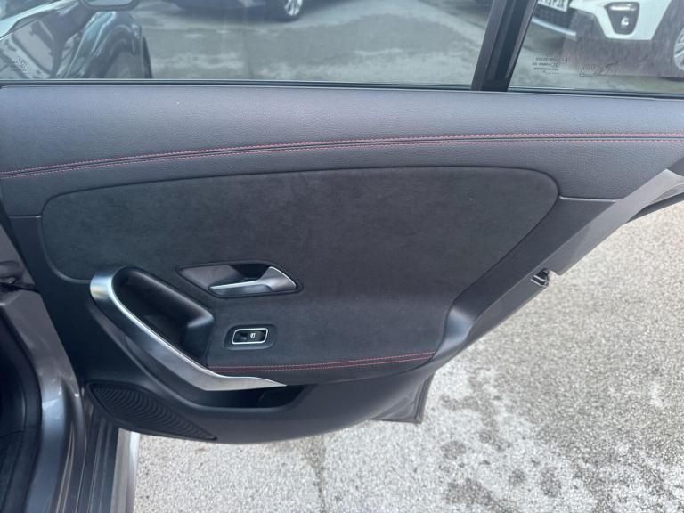 2023 Mercedes-Benz CLA 1.3 CLA250e 15.6kWh AMG Line Night Edition (Premium Plus) Shooting Brake 5...