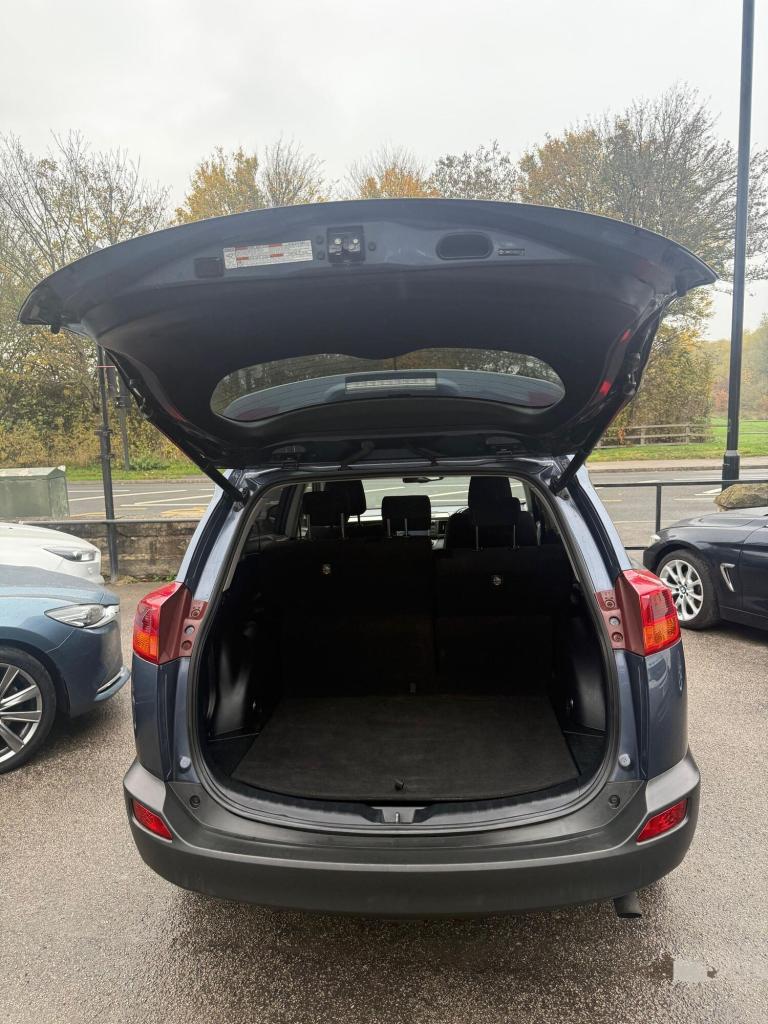 2014 Toyota RAV4 2.0 D-4D Icon 5dr 2WD ESTATE DIESEL Manual