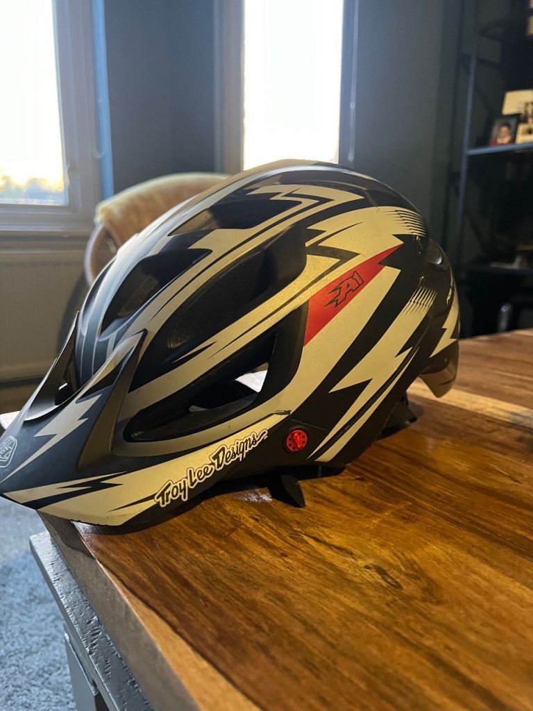 Troylee designs Helmet