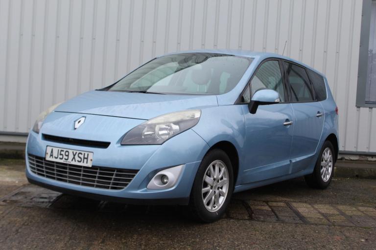 RENAULT GRAND SCENIC 1.5 dCi Privilege 2010