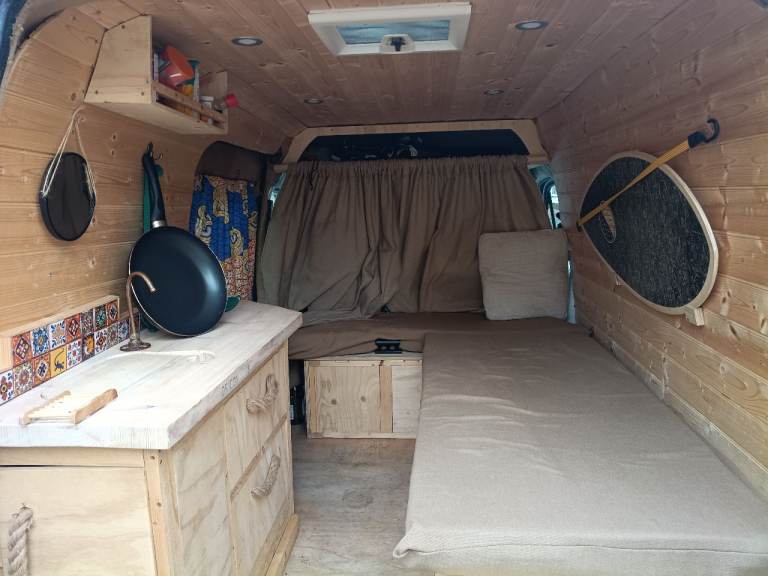 Gorgeous handcrafted mini CAMPERVAN. Ford Transit Connect, 2008, 1753 (cc)