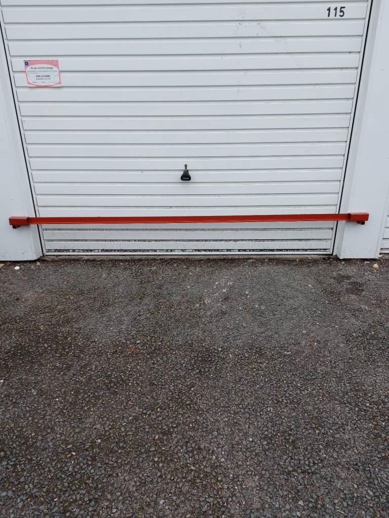 GARAGE / STORAGE STOCKWOOD