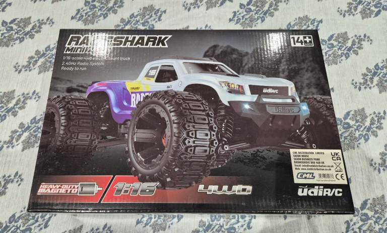 UDI R/C Rageshark mini 4x4 1/16 scale truck