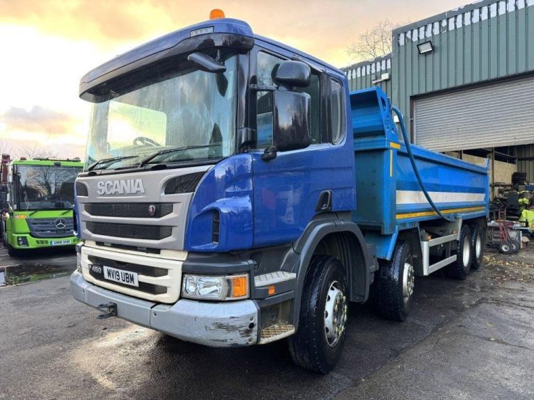 image for 2019 SCANIA P450 8X4 TIPPER