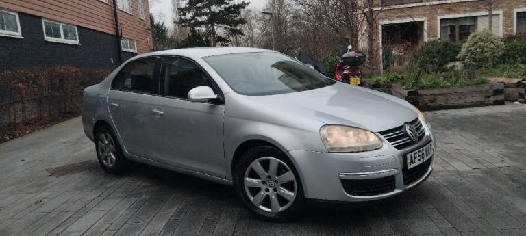 Volkswagen, JETTA, Saloon, 2006, Semi-Auto, 1896 (cc), 4 doors