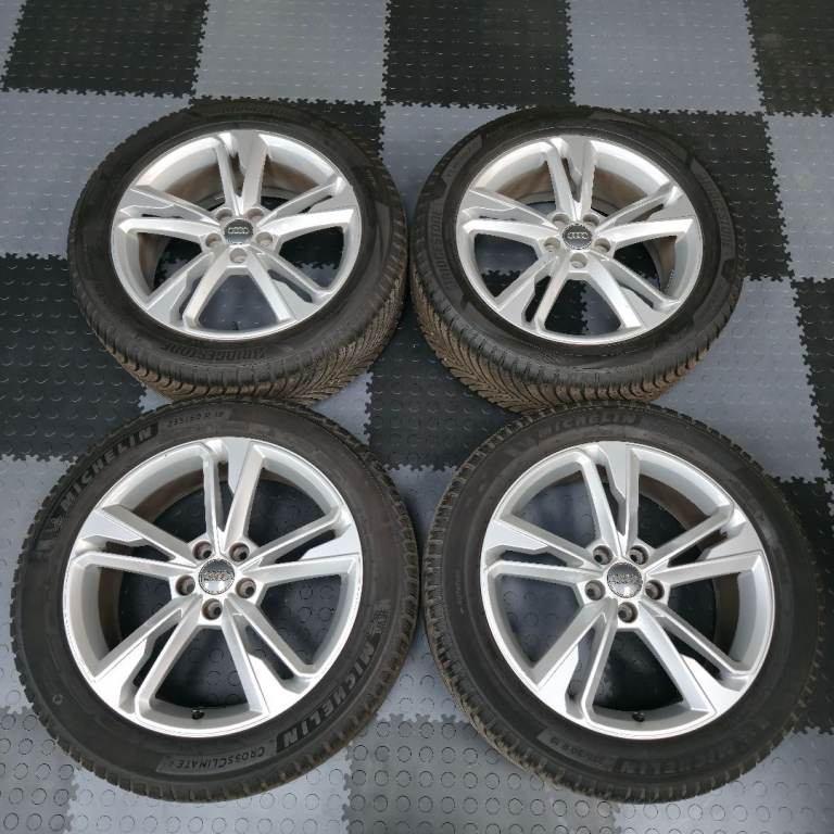 Genuine Audi Q3 19" S Line Alloy Wheels All Season 83A601025M
