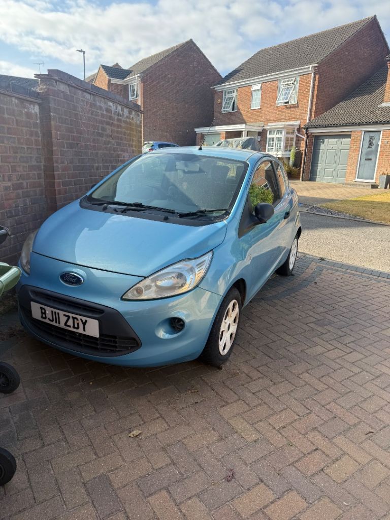 Ford, KA, Hatchback, 2011, Manual, 1242 (cc), 3 doors