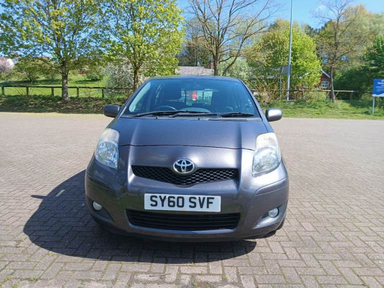 Toyota Yaris TRD-4D in Dacuma Grey