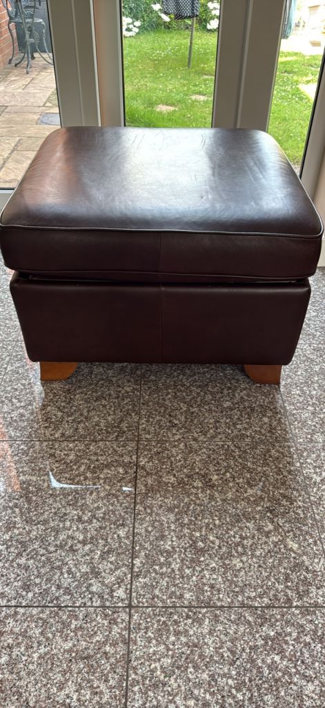 Marks and Spencer’s Real Leather Footstool Stotrage Pouffe Chestnut Brown