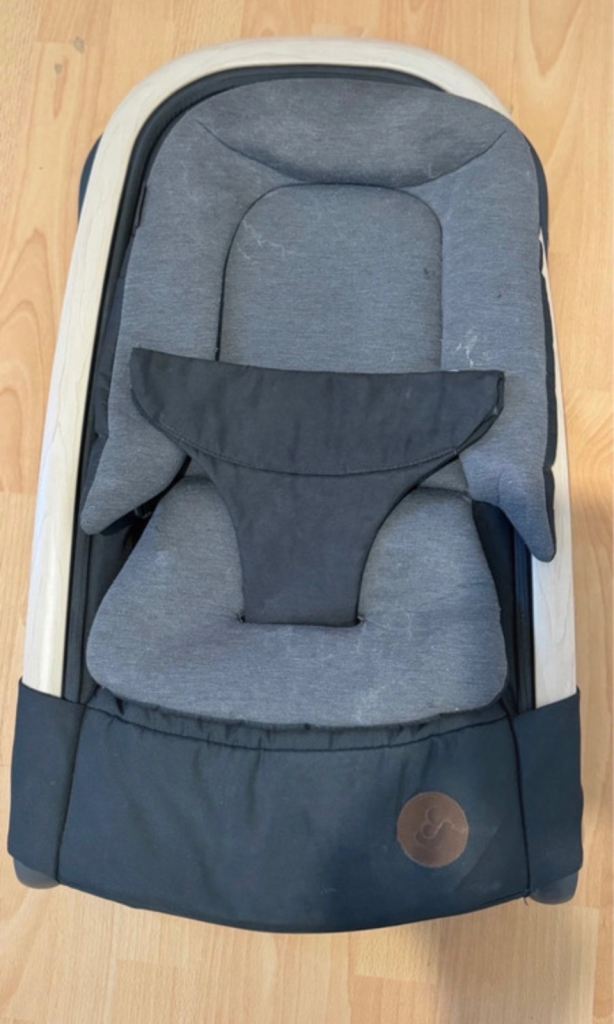 Maxi Cosi Baby Bouncer - Grey, Great Condition