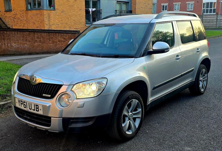 2011 Skoda Yeti 1.6 TDI CR Elegance GreenLine II 5dr HATCHBACK DIESEL Manual