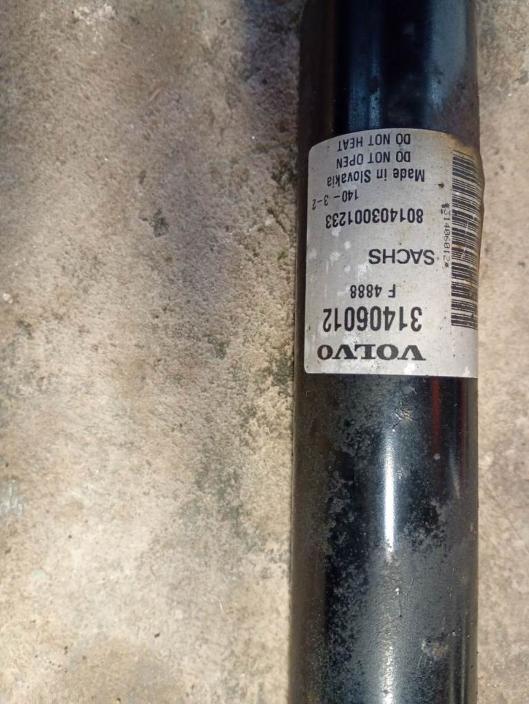 Volvo xc60 rear shock absorber 