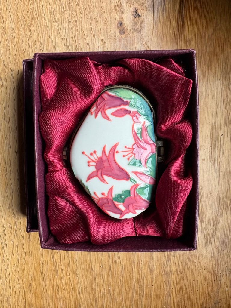 Trinket box