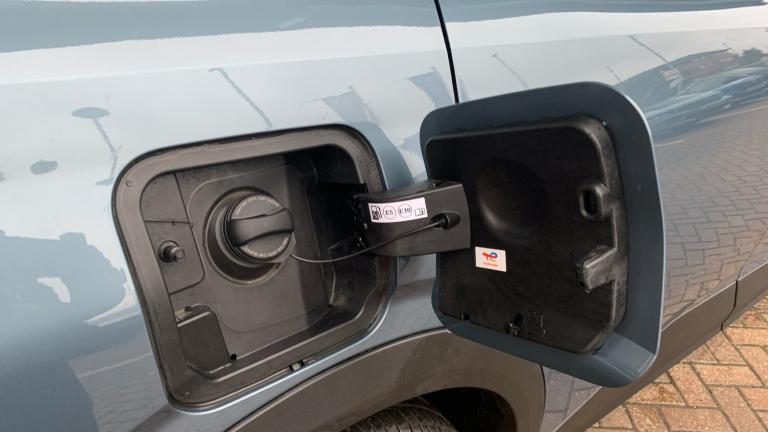 2025 Peugeot 5008 1.2 HYBRID GT SUV 5dr Petrol Hybrid e-DSC6 Euro 6 (s/s) (136 ps) SUV Hybrid Aut...