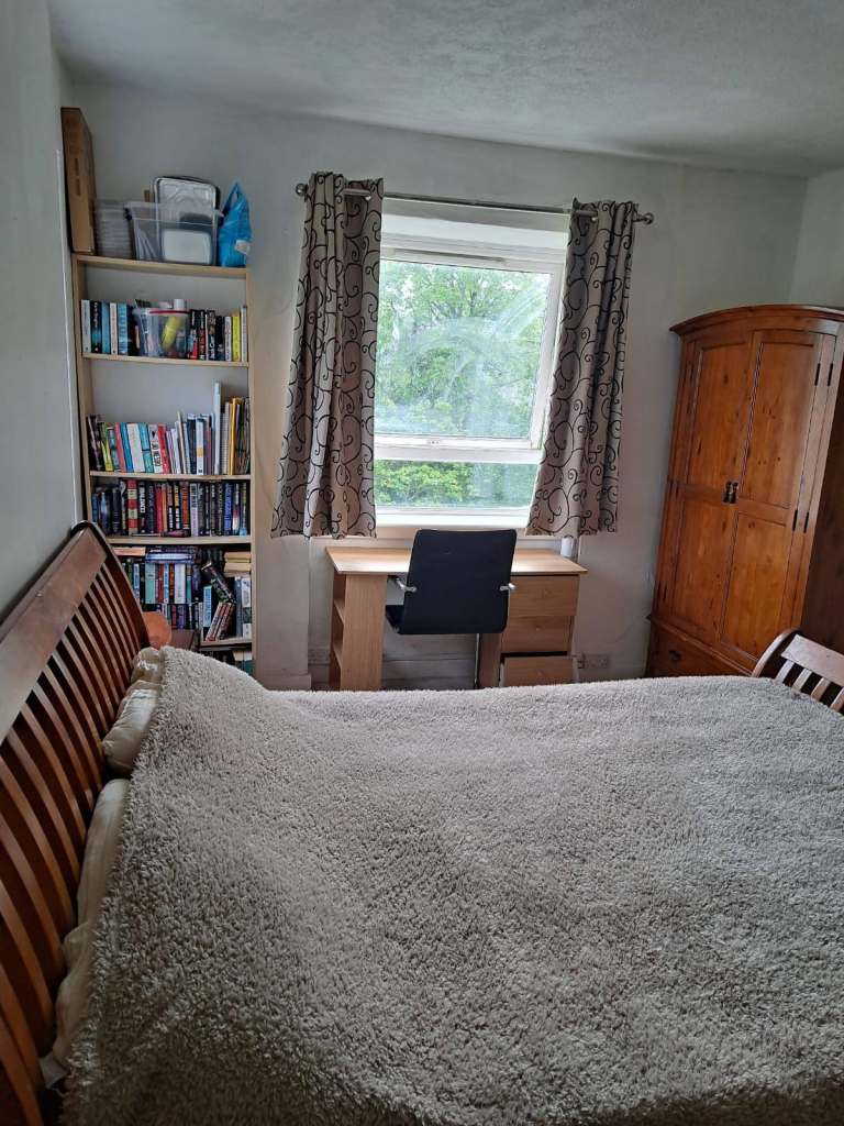 Double Bedroom - Fully furnished - close to Aberdeen Univ