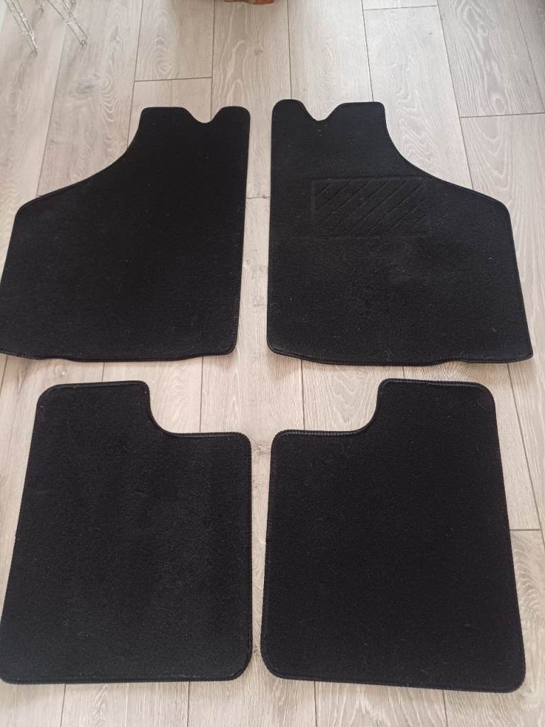 Mini car mats