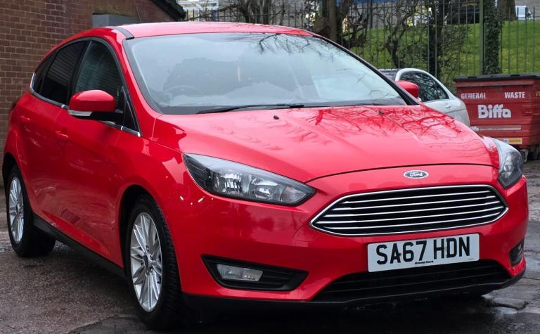 2017 Ford Focus 1.0T EcoBoost Zetec Edition Euro 6 (s/s) 5dr HATCHBACK Petrol Manual