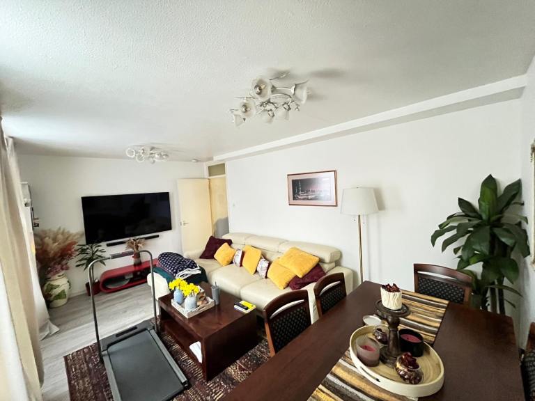 My 2 bed for your 2 bed