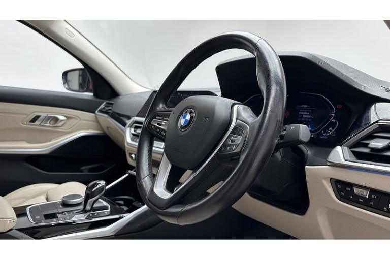 2019 BMW 3 Series 330e Sport Pro Saloon HYBRID Automatic
