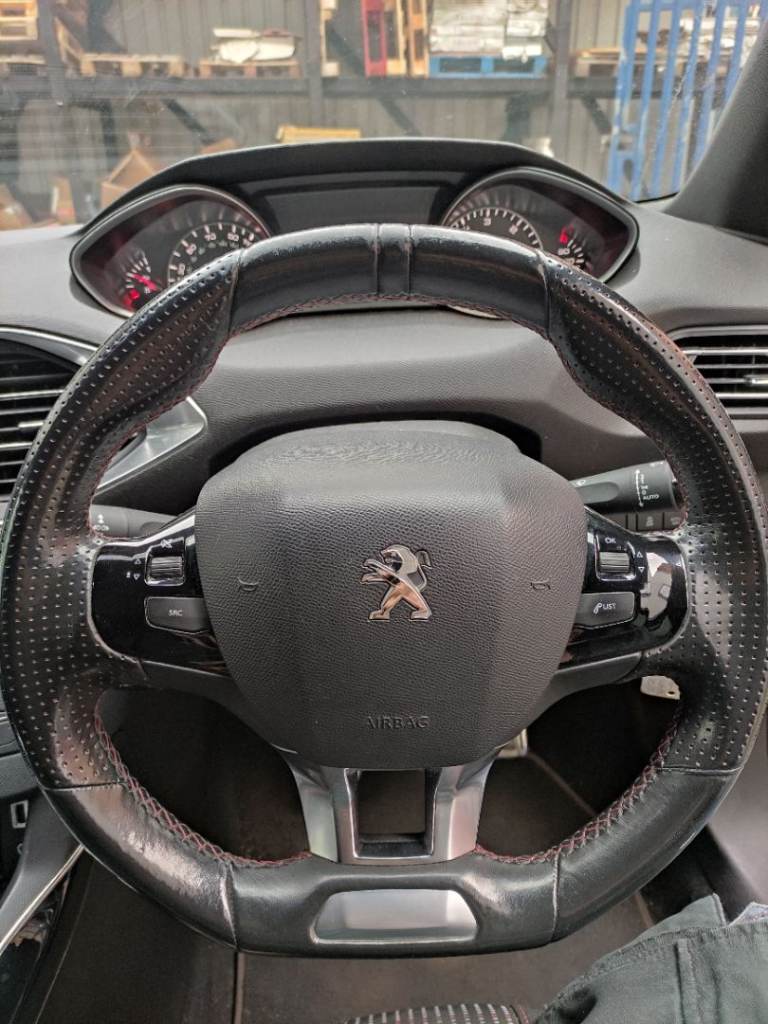 Peugeot, 308, Hatchback, 2016, Manual, 1560 (cc), 5 doors