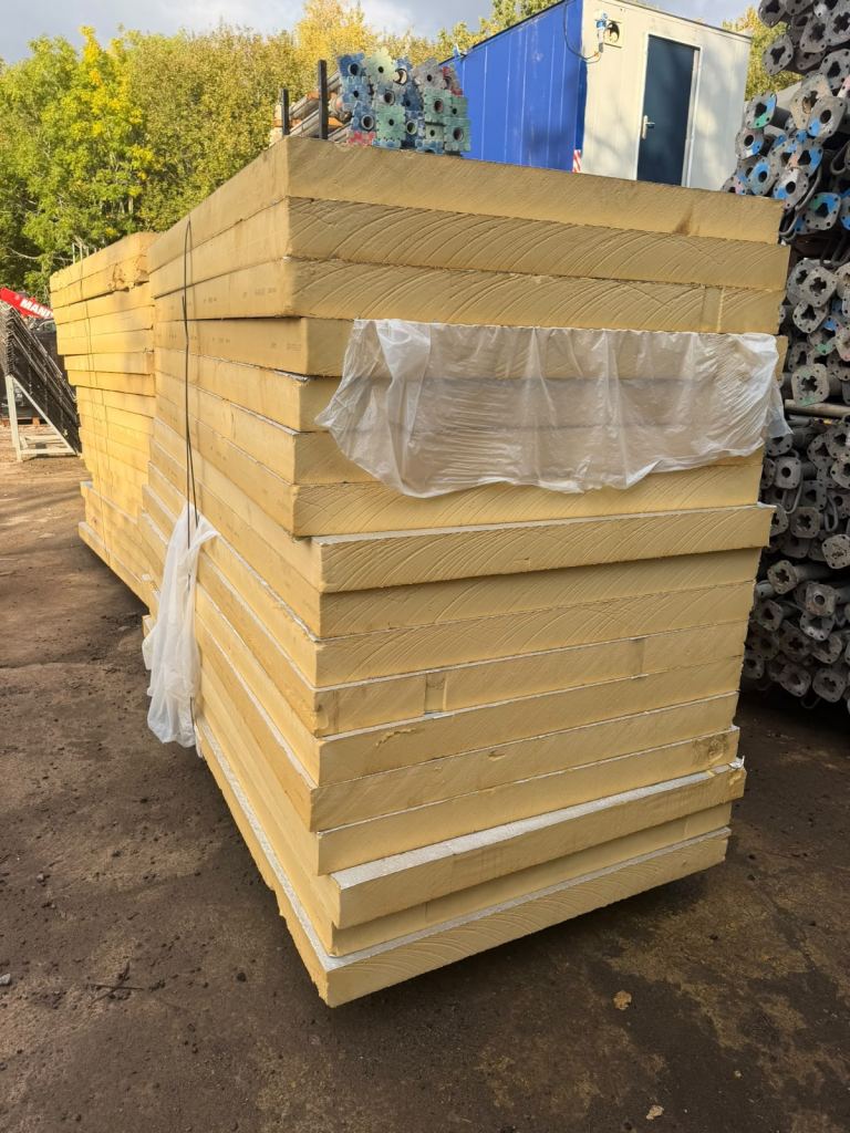 £50 EACH/ CASH ON COLLECTION Large Quantity of Yellow Insulation Boards – As Good As New
