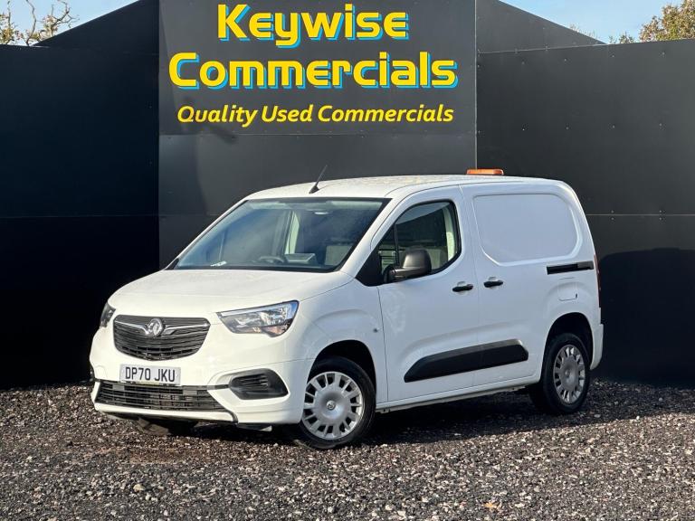 2020 Vauxhall Combo 2300 1.5 Turbo D 100ps H1 Sportive Van PANEL VAN DIESEL Manual