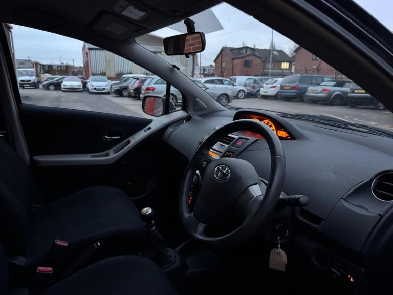 2010 Toyota Yaris 1.33 VVT-i TR 5dr [6] HATCHBACK PETROL Manual