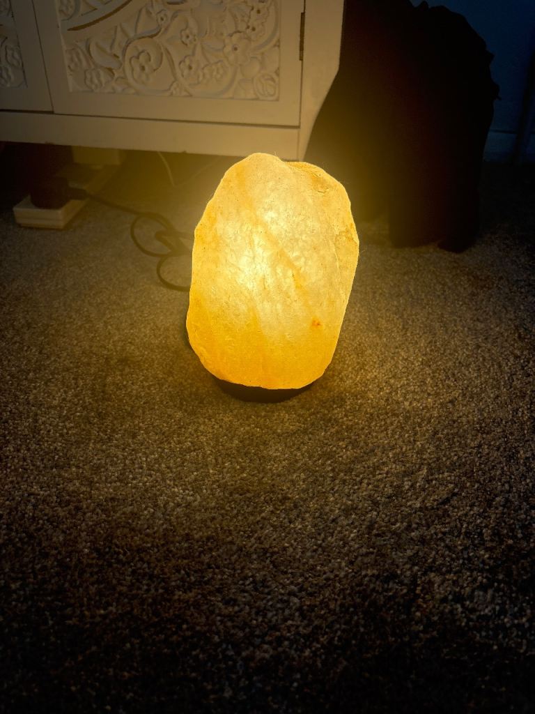Himalayan Salt lamp 