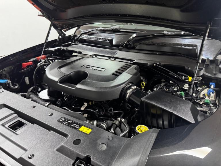 2023 Land Rover Defender 130 3.0 D300 MHEV X Auto 4WD Euro 6 (s/s) 5dr ESTATE Diesel Automatic