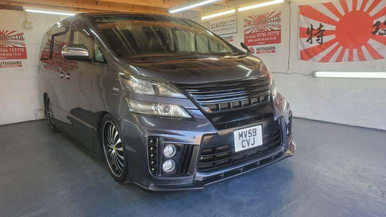 Toyota vellfire body style 2.4 auto 7 seater fresh japanese import 2009