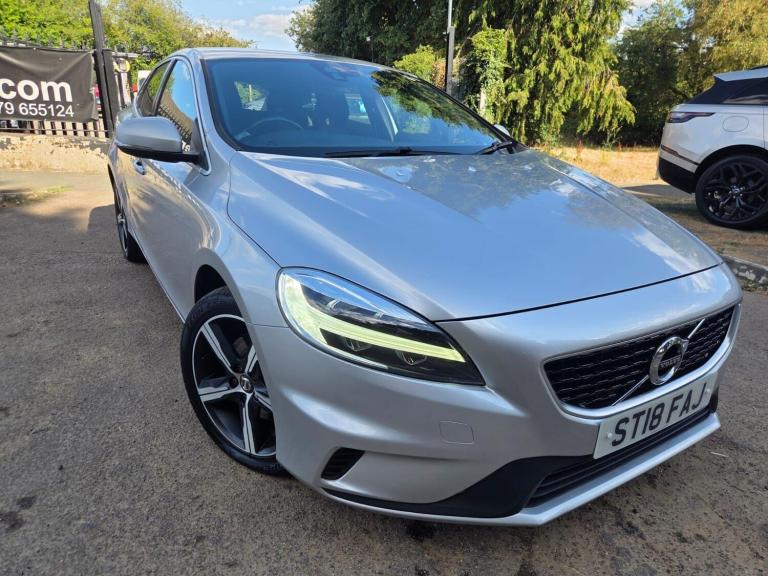 2018 Volvo V40 2.0 T2 R-Design Nav Plus Euro 6 (s/s) 5dr HATCHBACK Petrol Manual