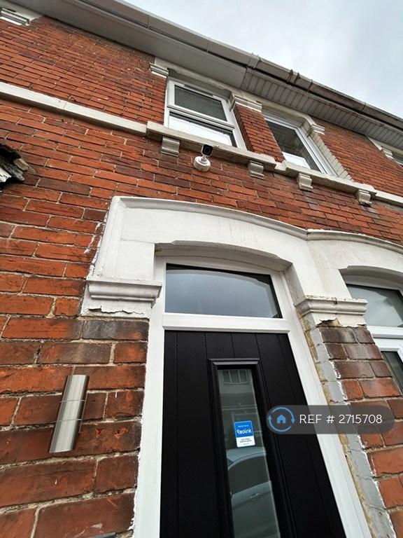 3 bedroom house in Curtis Street, Swindon, SN1 (3 bed) (#2715708)