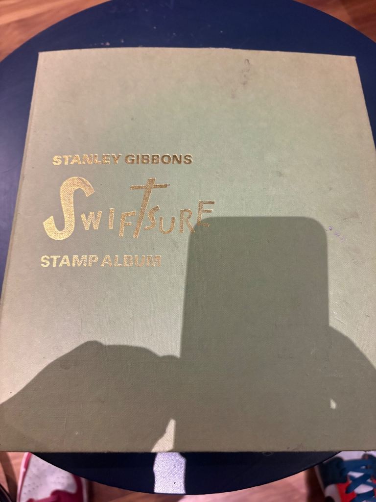 Stanley gibbons swift sure stamp album
