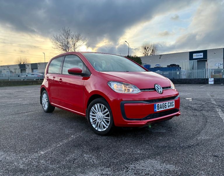 Volkswagen, UP, Hatchback, 2017, Manual, 999 (cc), 5 doors