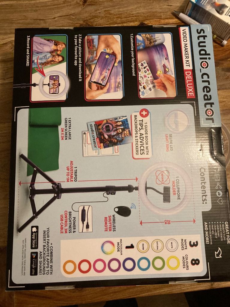 Studio Creator Video Maker Kit for Blogging TikTok Video Maker age 8 - adult