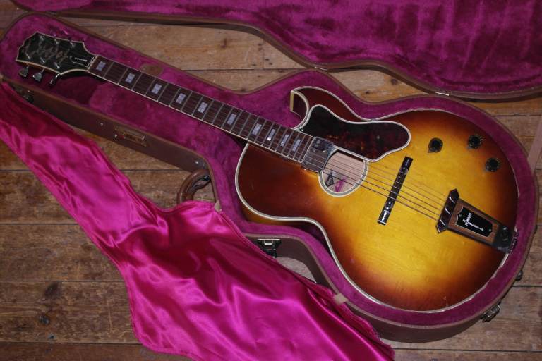 1974 Gibson Howard Roberts Custom hollowbody