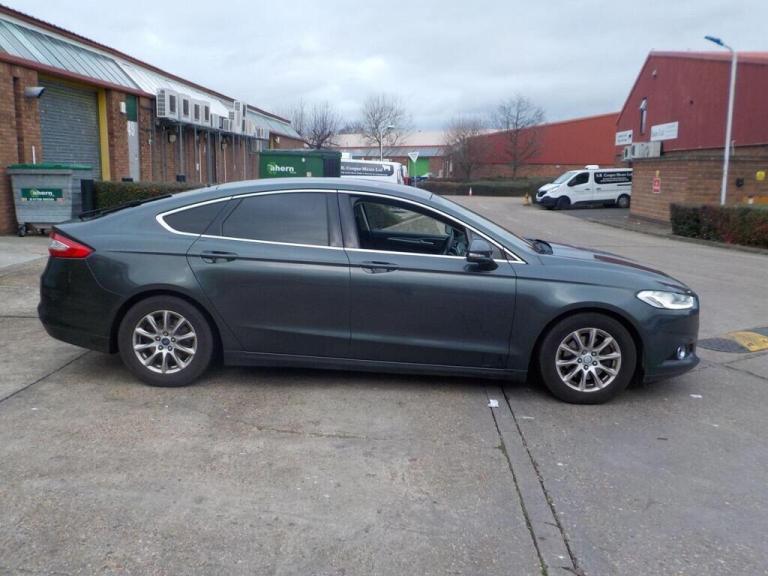 2015 Ford Mondeo 1.5 TDCi ECOnetic Titanium 5dr HATCHBACK Diesel Manual