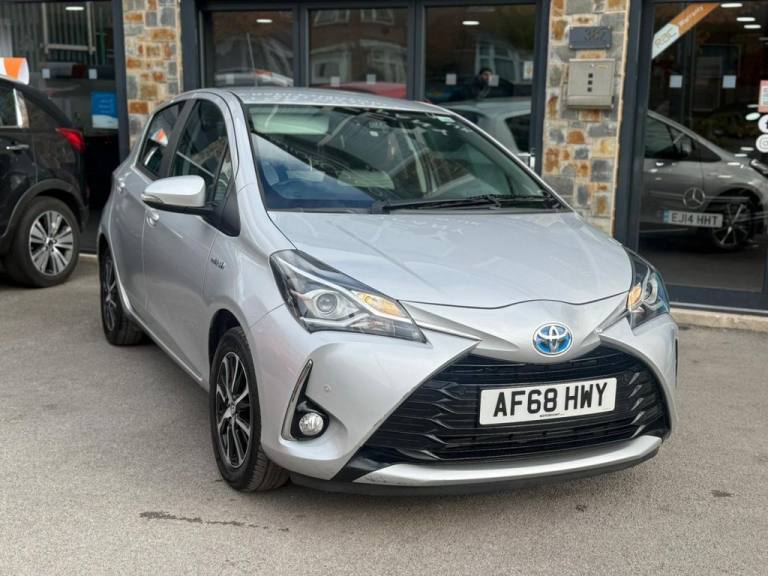 2018 Toyota Yaris 1.5 VVT-h Icon Tech Hatchback 5dr Petrol Hybrid E-CVT Euro 6 (s/s) (100 ps) Hat...
