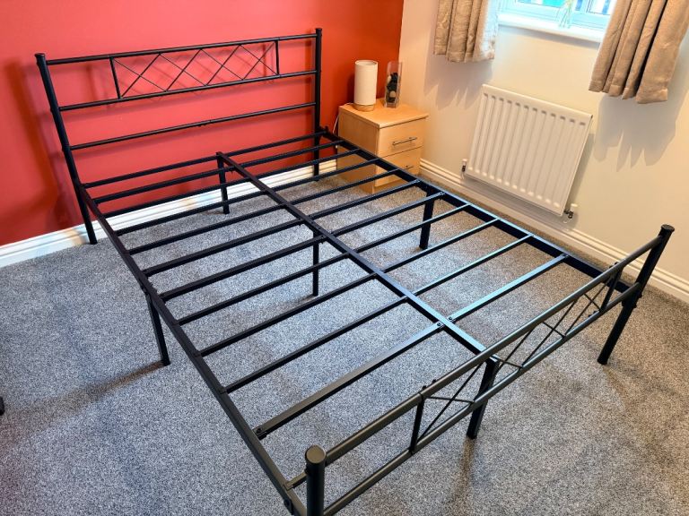 Double Bed Frame 