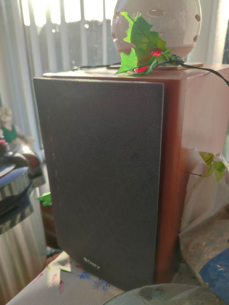 Sony stereo s-master amplifer 140 watts